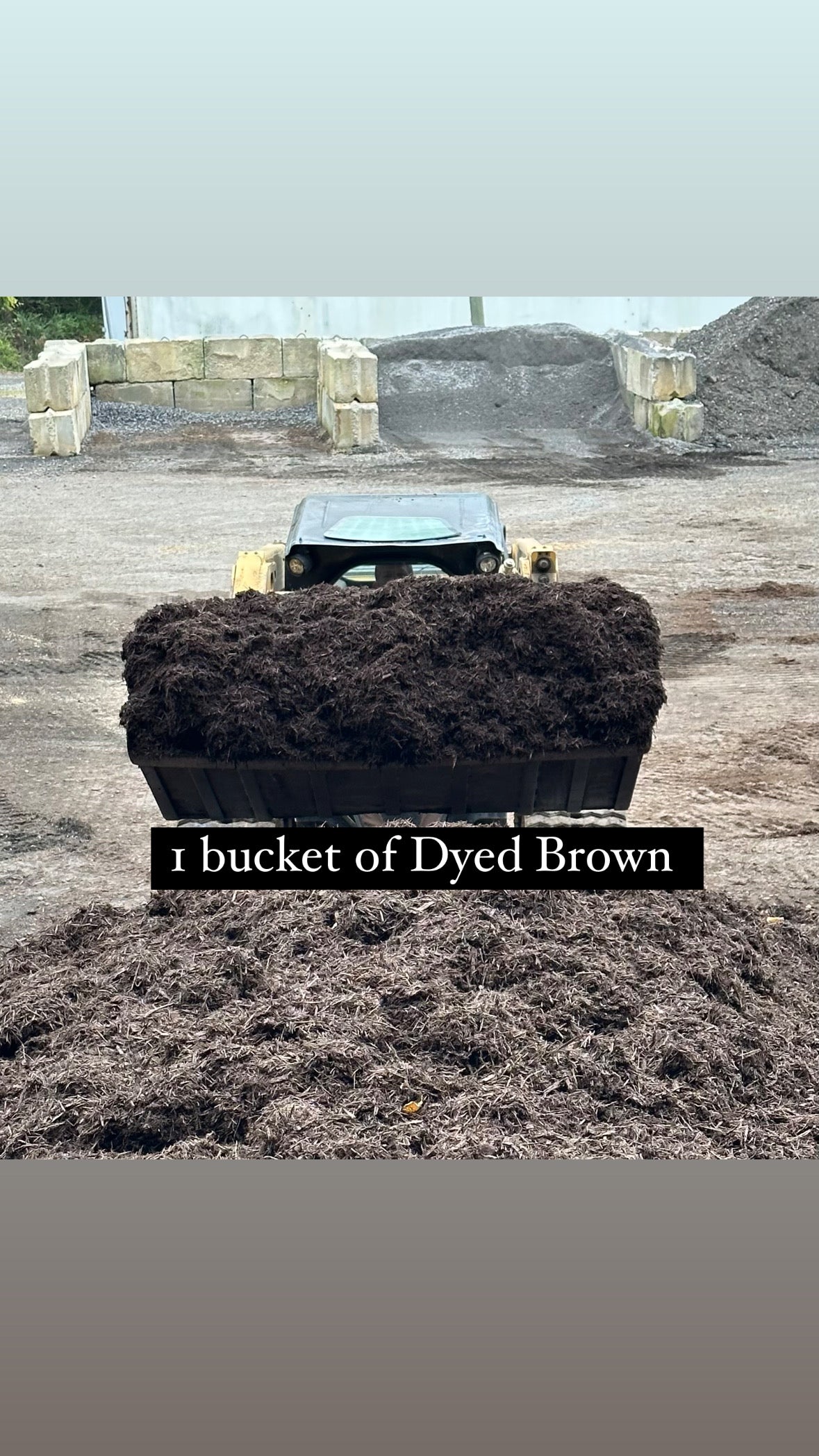 Dyed Brown Mulch